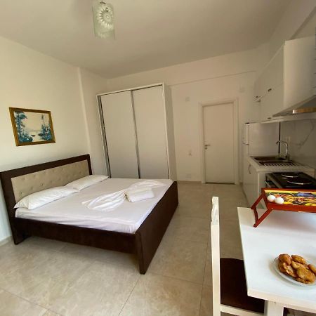 Am Apartment ساراندا المظهر الخارجي الصورة