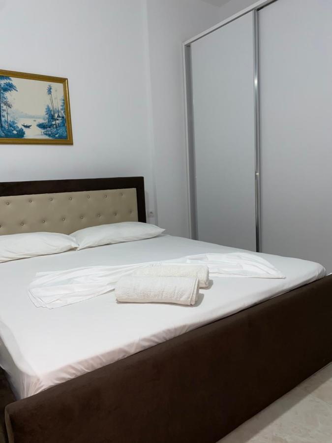 Am Apartment ساراندا المظهر الخارجي الصورة